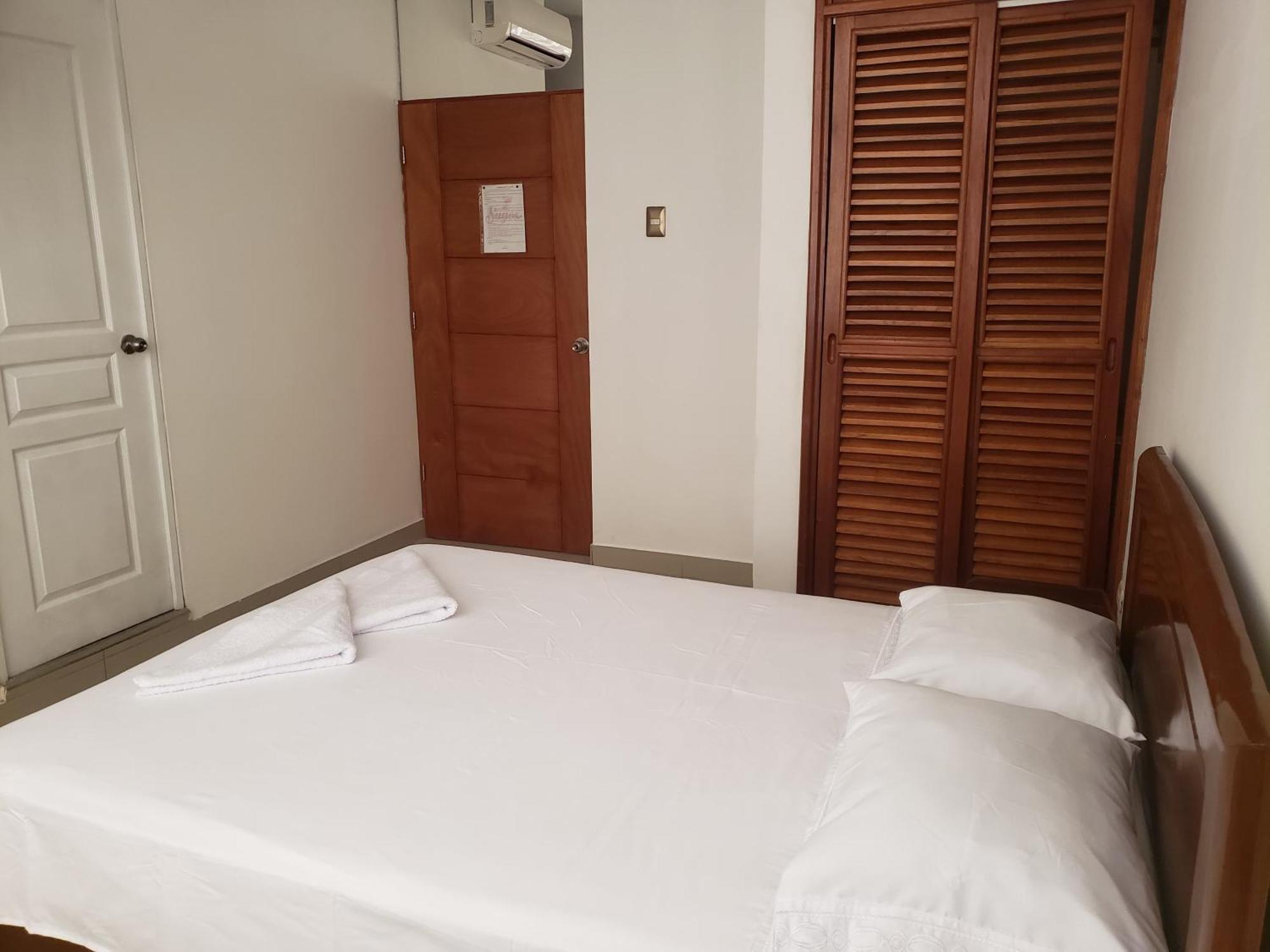 Hotel Suyox Тарапото Экстерьер фото